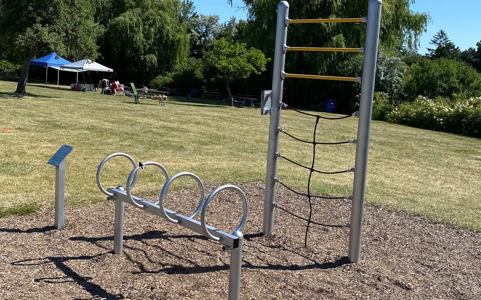 Chinguacousy Park hiking trail